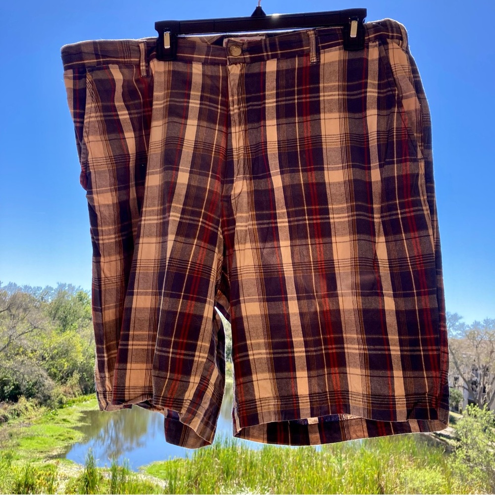 boca Classics shorts mens cotton 
SIZE 40
